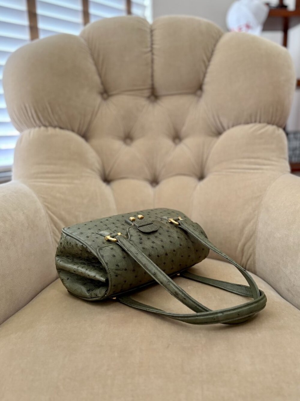 Auth SANTA MARIA Italy Genuine Ostrich Khaki Green Satchel Tote Bag...GORGEOUS! - Picture 4 of 8